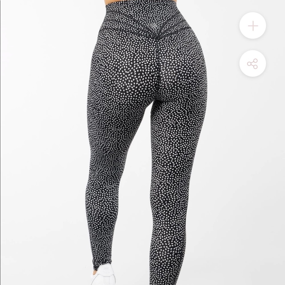 Buffbunny bossy print leggings